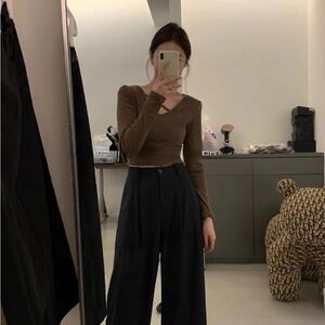 Coffee V neck Crop top S